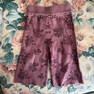 Modern Moments Mauve Knit Floral Pattern Lounge